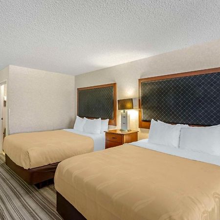 Quality Inn Denver Tech Center Сентениал Екстериор снимка